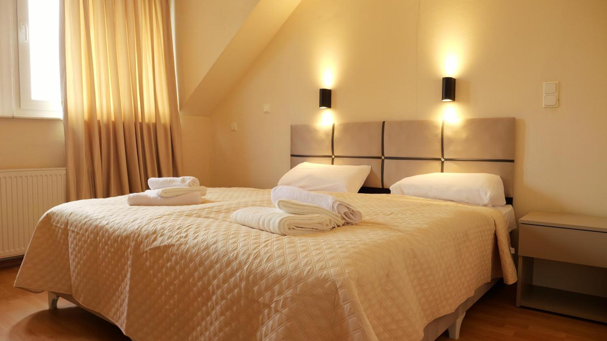 La Melis Bed & Breakfast เกลเดิร์น ภายนอก รูปภาพ